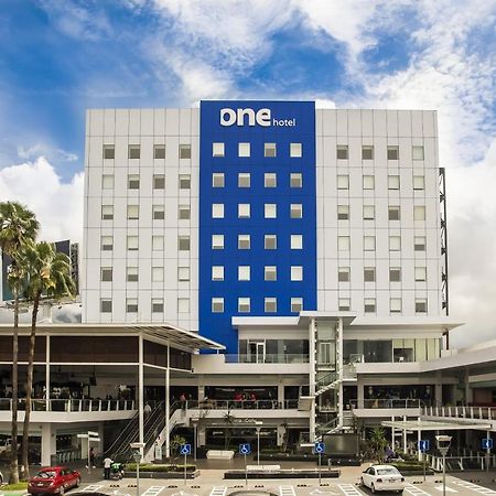 Отель One Monterrey Tecnologico Экстерьер фото